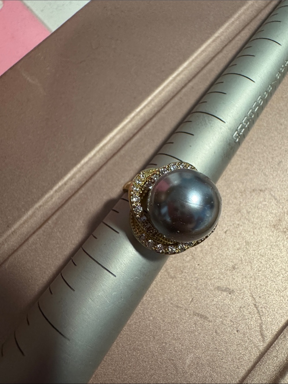Gold Pearl & Pavé Cocktail Ring - Gray Pearl Sz 7.5